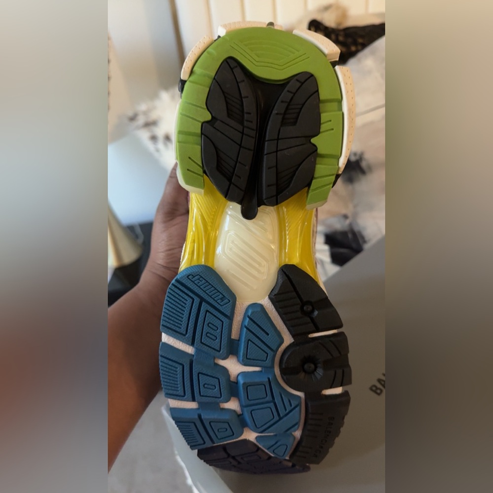 Balenciaga Multicolor Sneakers - Picture 2 of 5